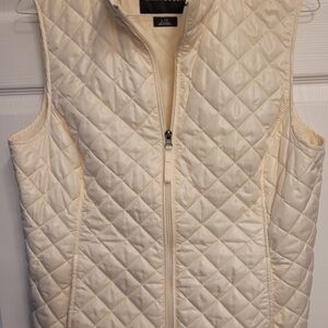 Van Heusen Women's Cream Quilted Vest Sz. Large